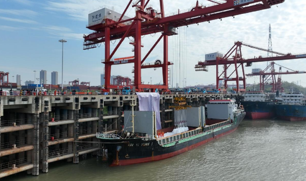 2025媒体管家：印尼直航航线开通 武汉阳逻港构建“一船到底”运输新模式