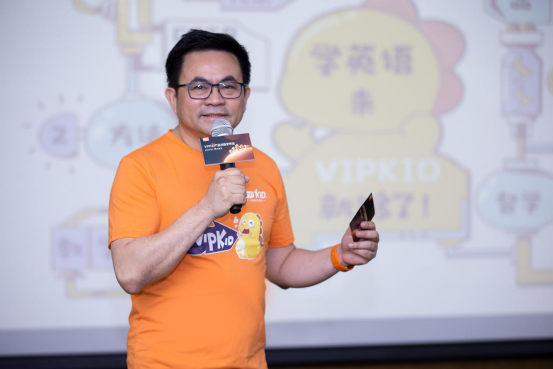 “黄金三角”督学体系：学生英语学习完成率提升25%